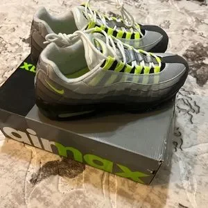 Nike | Shoes | Nike Air Max 95 Size Neon Og Slightly Worn In 